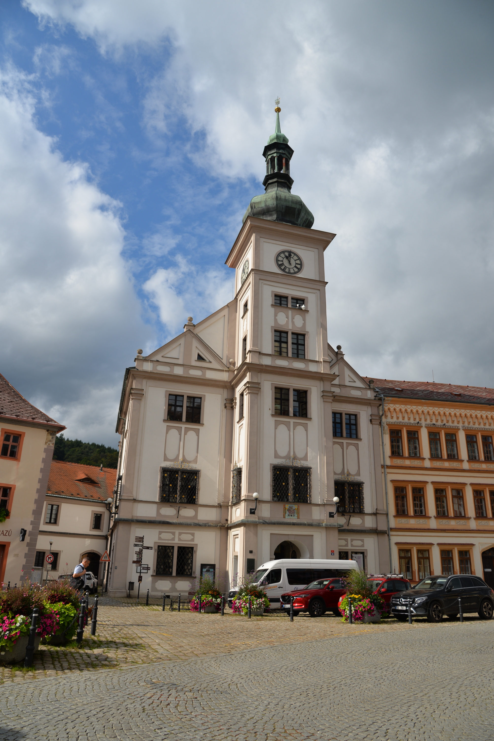 Loket Rathaus außen Kirchmayer