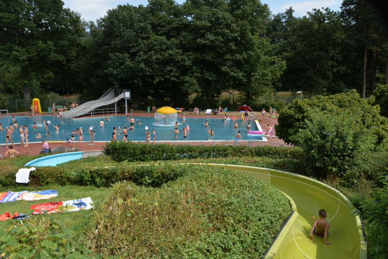 Freibad Rutsche Foto Müller