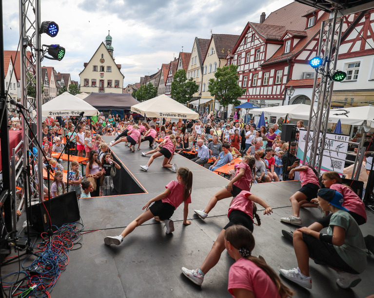 Lange Laufer Kulturnacht Tanztraum Foto Decombe