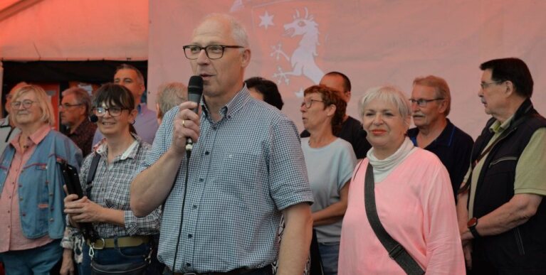 2025-06-07_750 Jahre Heuchling 01