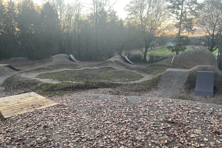 20251218_151935709_iOS