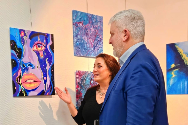 Vernissage Jung Foto Privat