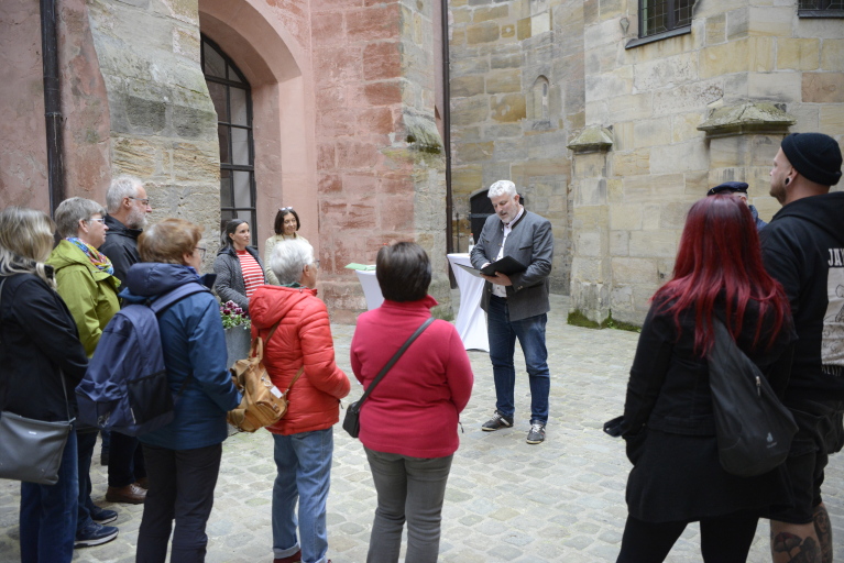 Verbrannte Bücher Bgm Lang Foto Kirchmayer Verbrannte Bücher Bgm Lang Foto Kirchmayer