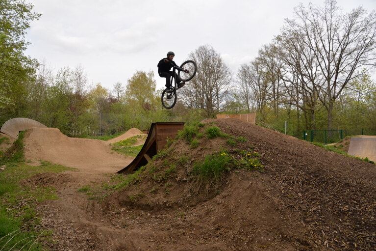 Dirkpark Bikepark Sprung Foto Kirchmayer